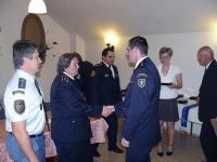 předání pamětní medaile - paní Ptošková