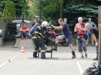 60 úderů 10kg kladivem